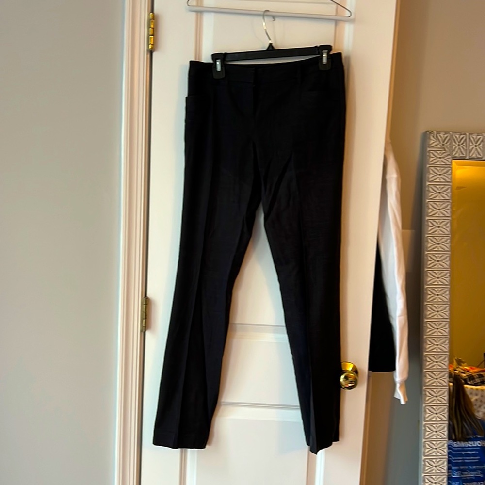 Like new! Gorgeous work pants. So comfy!